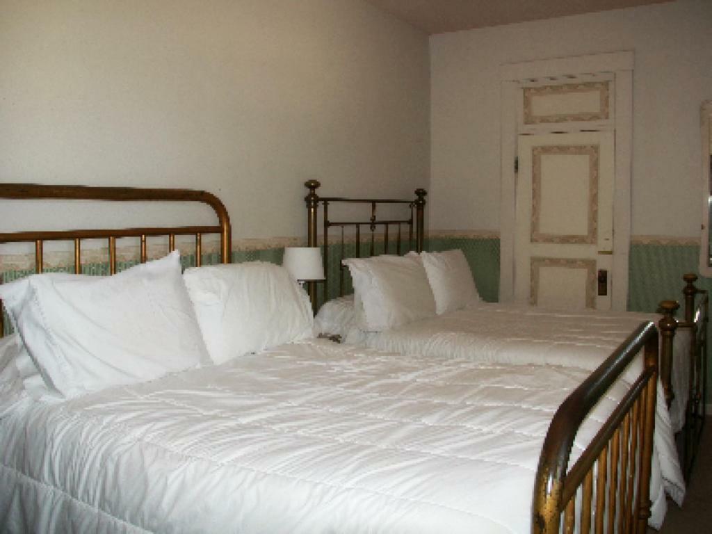 The Lyle Hotel Rum bild